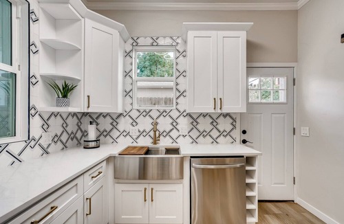 San Rafael House | Newly Remodeled! Modern Denver Home