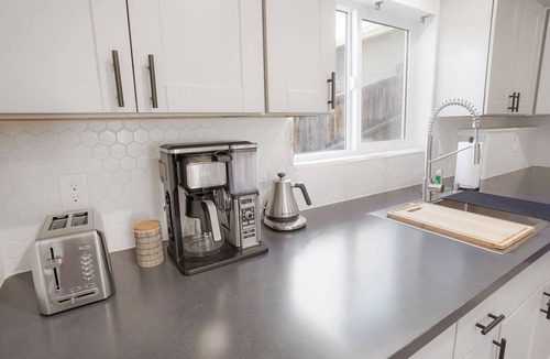 Castle Rock Apartment | Newly Remodeled Walkout Basement w/Private Entry, full kitchen, private W/D