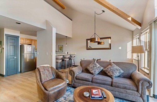 Frisco House | Newly Renovated! Amazing Frisco convenience & mountain views in Summit County