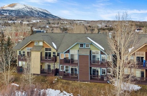 Frisco House | Newly Renovated! Amazing Frisco convenience & mountain views in Summit County