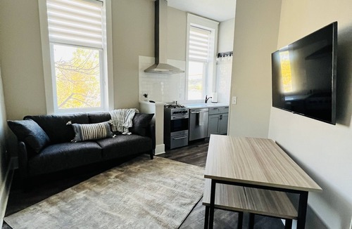Florence Apartment | Newly Renovated "Arctic Rose" Loft in Historic Florence