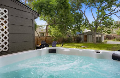 North Central Westminster House | Newly Renovated-Spacious-20min to Den& Boulder-HotTub/Game Room/Basketball Court
