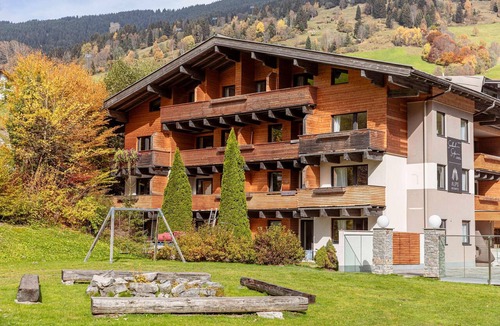 Vorderglemm Apartment | Nice Suite in Saalbach
