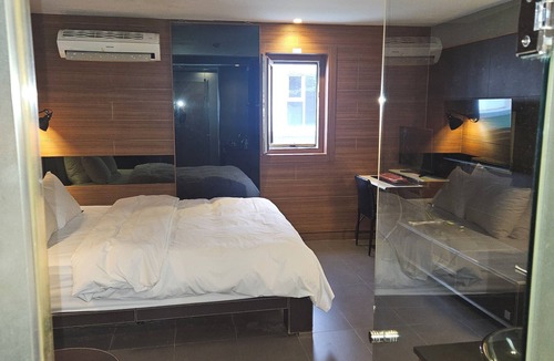 Seocho-dong Hotel | NINETH HOTEL