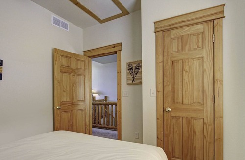 Estes Park Condo | Nisa Mountain 36 - 2 Br Condo with Lake and Mountain Views!