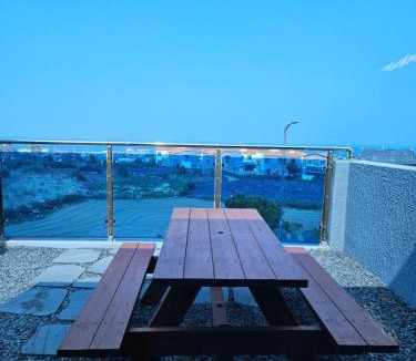 Hallim House | Nolgureum private pool villa