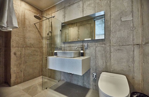 Downtown Resort | Nueve Poolvilla And Resort