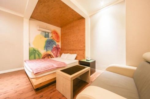 Sangnam-dong Hotel | O2 Motel