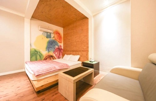 Sangnam-dong Hotel | O2 Motel