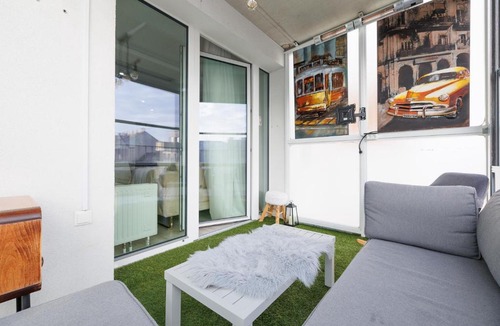 Margareten Apartment | Old Residence