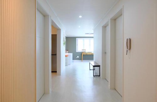 Saha Apartment | Omni Stay
