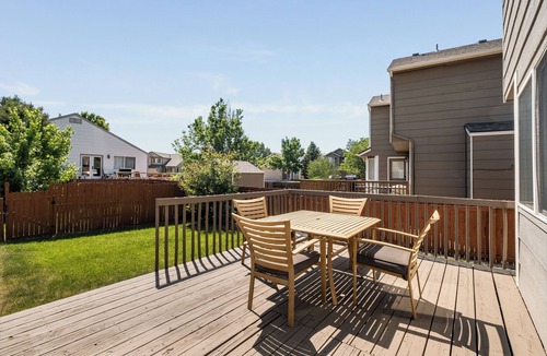 Castle Rock House | Open Bright Home in Central Castle Rock - 30+ Day Minimum