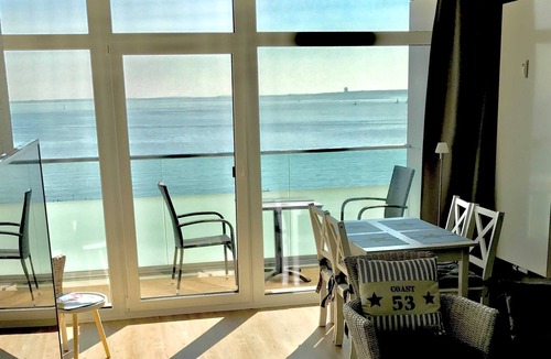 Pelzerhaken Apartment | Ostseeblick-Perle 1, 10th floor, panoramic view, pool - Ostseeblick-Perle, Prinz