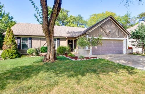 Overland Park House | Overland Park Home w/Fenced-In Yard & Gas Grill!