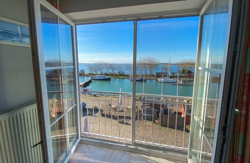Orth Apartment | Panoramablick Orther Hafen - Fehmarn