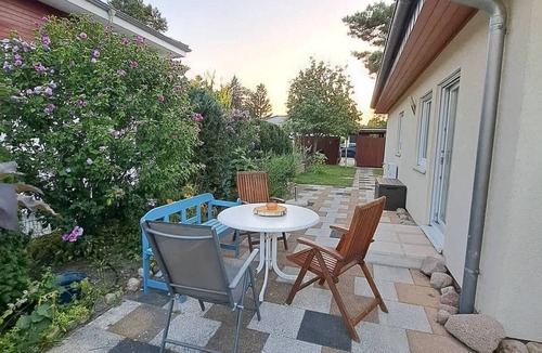 Rangsdorf House | Peaceful House near Lakes - RON