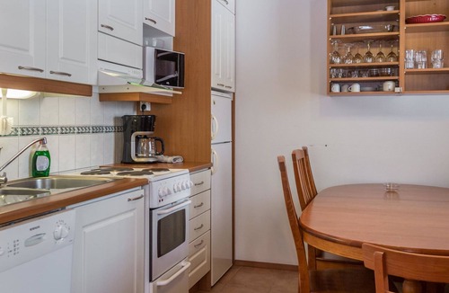 Tahkovuori House | Peiponpesä b by Interhome