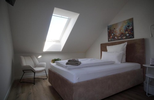 Grunheide Apartment | Pension Am Markt