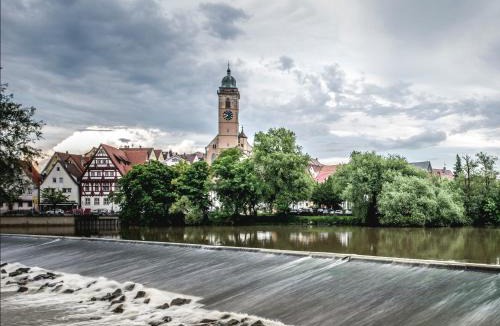 Nuertingen House | Pension Gino