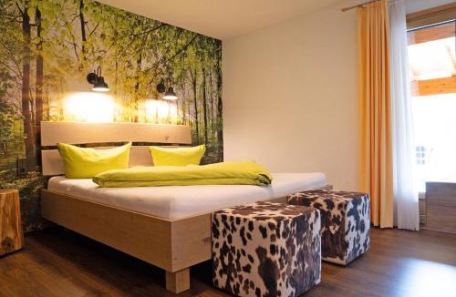 Lenzkirch House | Pension Waldwinkel