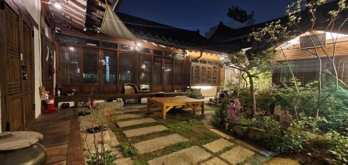 Daebong-dong House | Percent Guesthouse