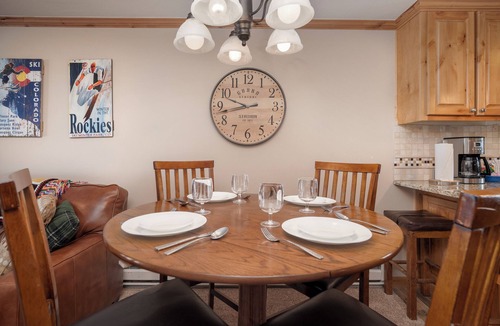 Winter Park Condo | Perfect 2 bedroom mountain getaway - modern furnishing!