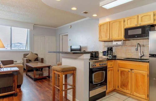 Steamboat Springs Hotel | Perfect Escape! Three Serene Rooms Close to Downtown | Indoor Pool