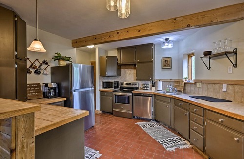 Indian Mountain Cabin | Pet Friendly Como Cabin w/ Mountain Views!