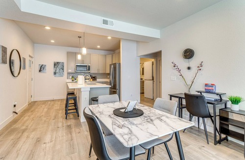 Meadow Hills Condo | Pet-Friendly Condo w/Balcony ~ 17 Mi to Denver