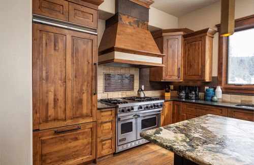 Winter Park House | Pet Friendly Paradise | Luxe Neighborhood | Hot Tub & Pool Table | Lakota Reserve
