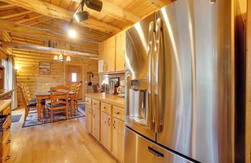 Carriage Hills Cabin | Picturesque Log Cabin in Estes Park: 9 Mi. to RMNP