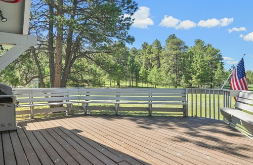 Larkspur House | Pikes Peak Views Sleeps 10 Hot Tub Wood Fireplace 5 Acre Retreat