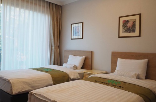 Toseong Hotel | PineRidge Resort