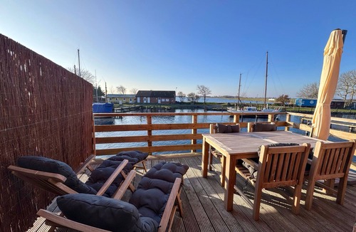 Orth Apartment | Pirate's treasure-private spa, fireplace, sea view & gym