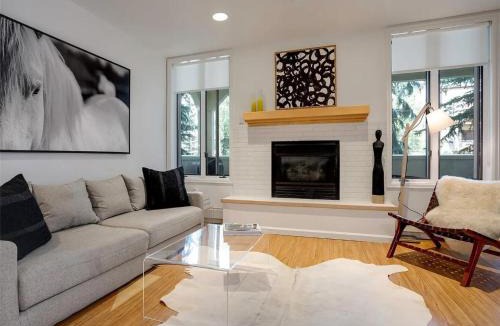 Steamboat Springs House | Pool & Hot Tub, Easy Walk to Slopes, Ski Season Shuttle, Luxury for Families