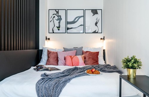Prague 5 Apartment | Prague Days - Premium Studios w Stunning Terraces - Easy City Access