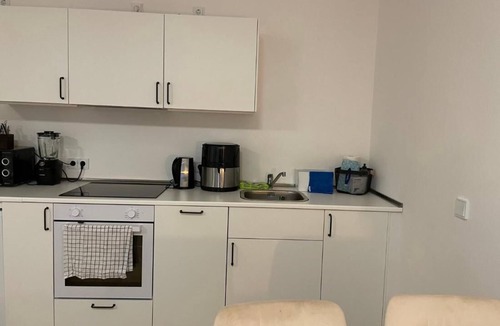 Schoenefeld Apartment | Precious Airport Sta