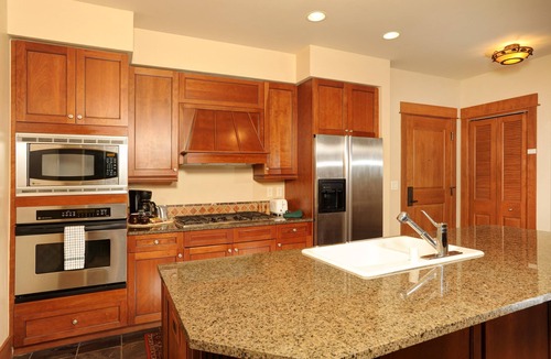Keystone Condo | Premier Mountain Condo + Ski-in/Ski-out Access!
