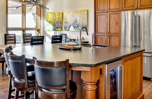 Edwards House | Premium Ski Home with Stunning Views and a Hot Tub! Seconds from Chair Lift!