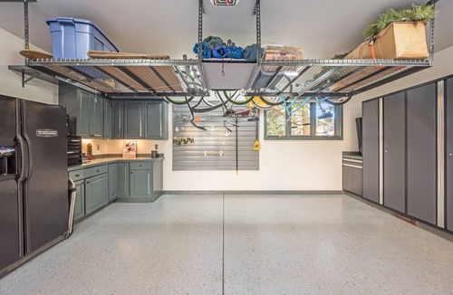 Edwards House | Premium Ski Home with Stunning Views and a Hot Tub! Seconds from Chair Lift!