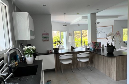 Annecy-le-Vieux Villa | Price drop magnificent villa in a quiet area with swimming pool and lake view