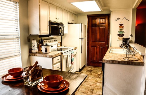 Willow Park House | Private 3 Story Colorado Townhouse with 2 Car Garage Parking!