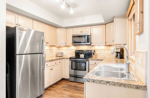 Warrior's Mark House | Private Hot Tub/Garage Near Peak 9 Base & Main St.