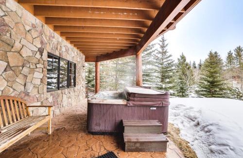 The Reserve House | Private Hot Tub: Spacious Summit County Ski House