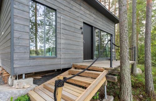 Vaajakoski House | Private Quality Suite, Sauna & Lake Views