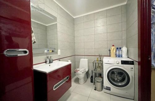 Pelguranna Apartment | Private Room Private Bathroom Shared Kitchen