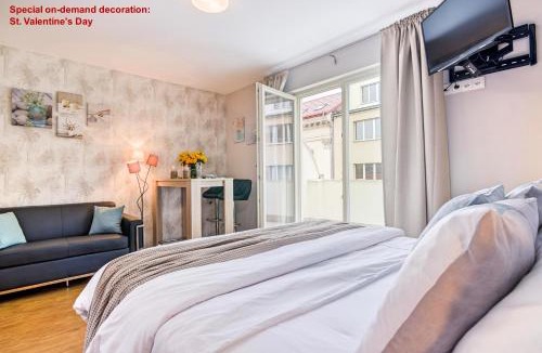 Petrska ctvrt Apartment | Private Terrace in Heart of Prague