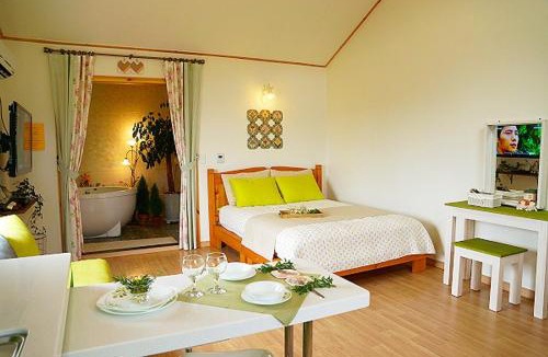 Byeonsan House | Pum-ane Seohaebada-Pension Buan Byeonsanbando