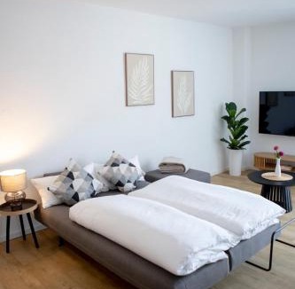 Herzogenaurach Apartment | PuraStays - studio 2
