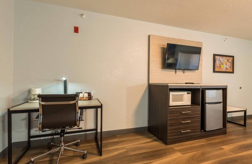 Manitou Springs Hotel | Quality Inn & Suites Manitou Springs at Pikes Peak